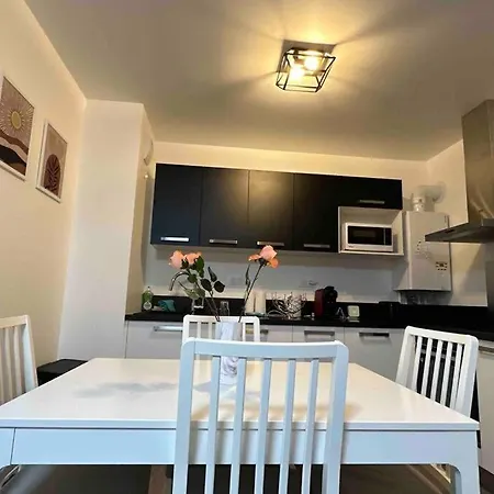 Appartement Cozy - Quartier Residentiel Melun Exterior photo