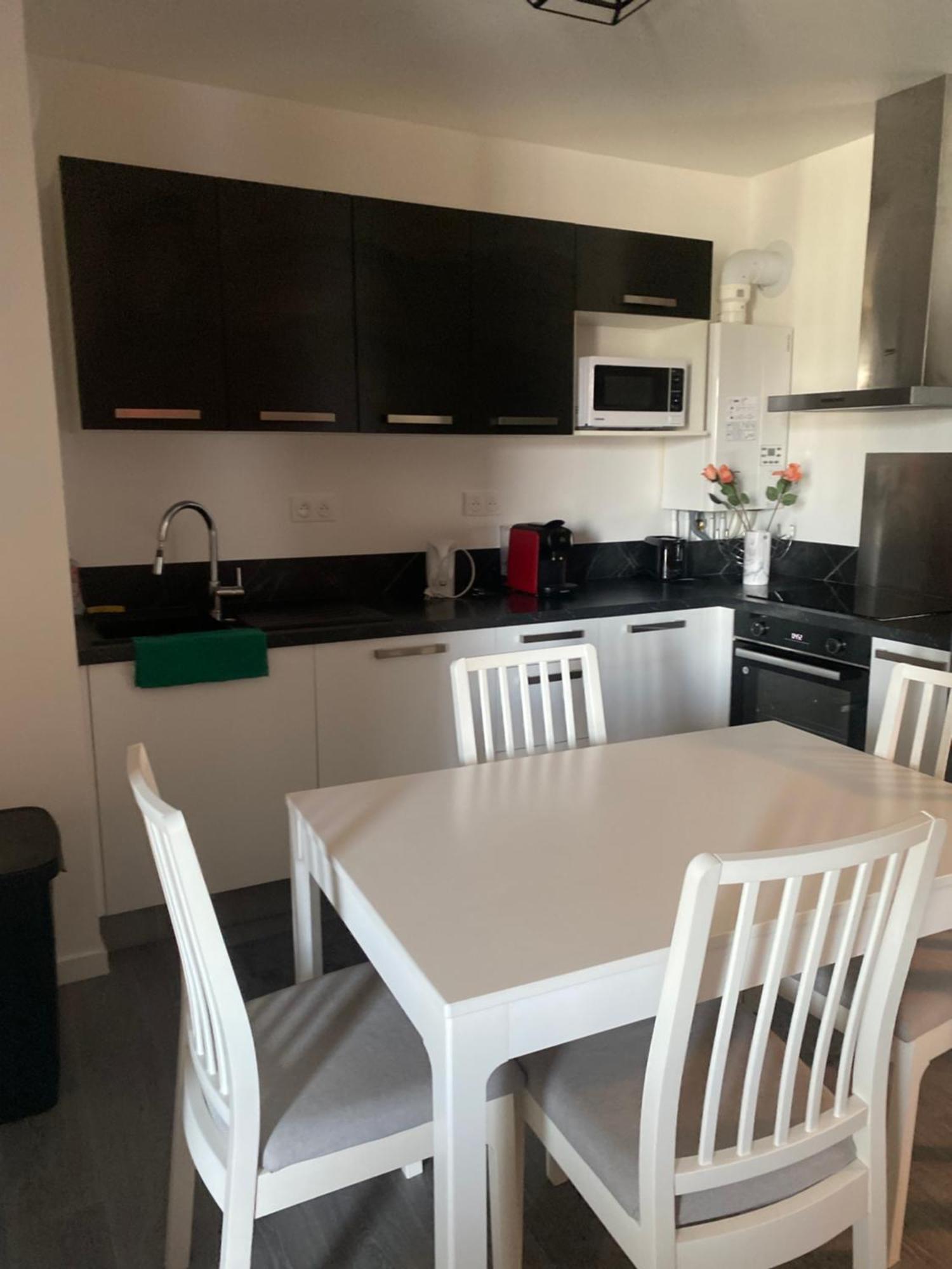 Cozy - Quartier Residentiel Apartment Melun
